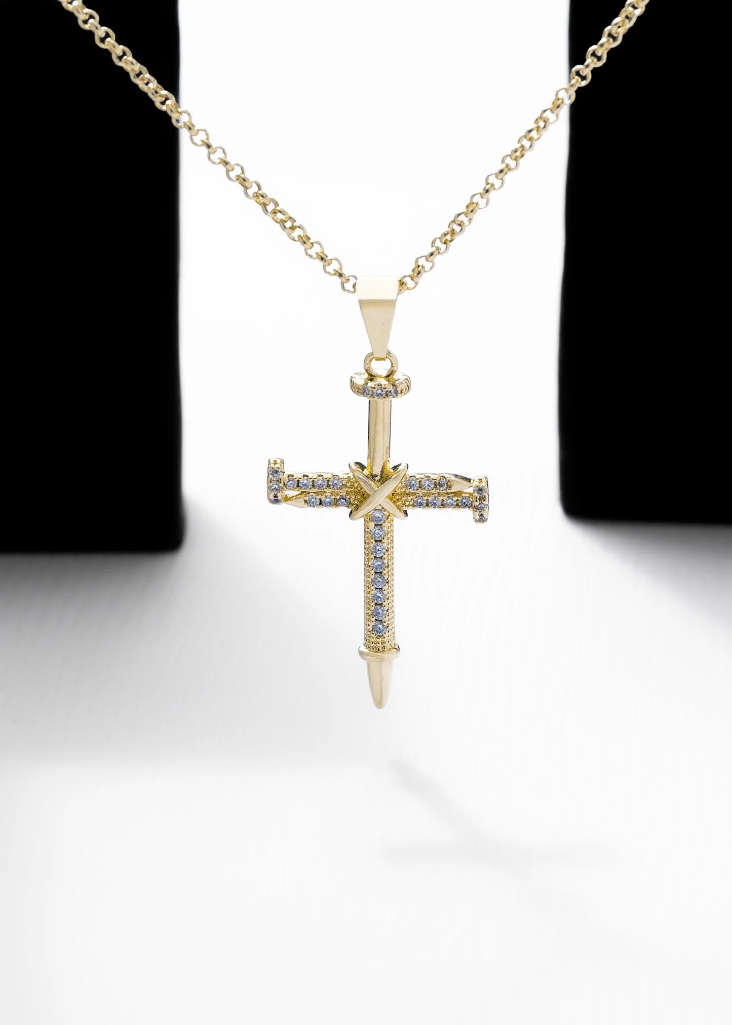 Cadena Aros 2 mm 65 Cm + Dije Cruz Clavos Circonias Cristal