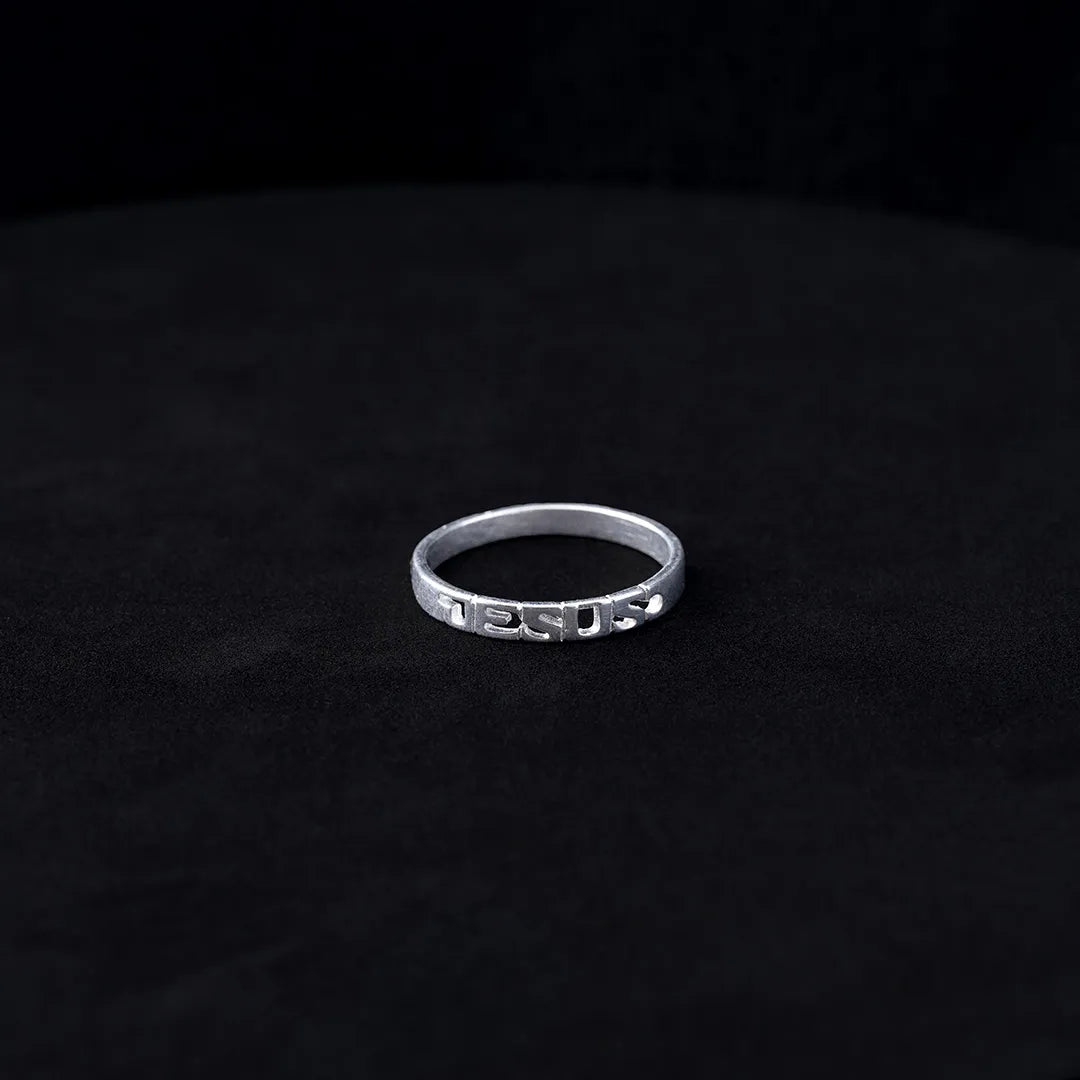Anillo Jesús Plata Ley 925