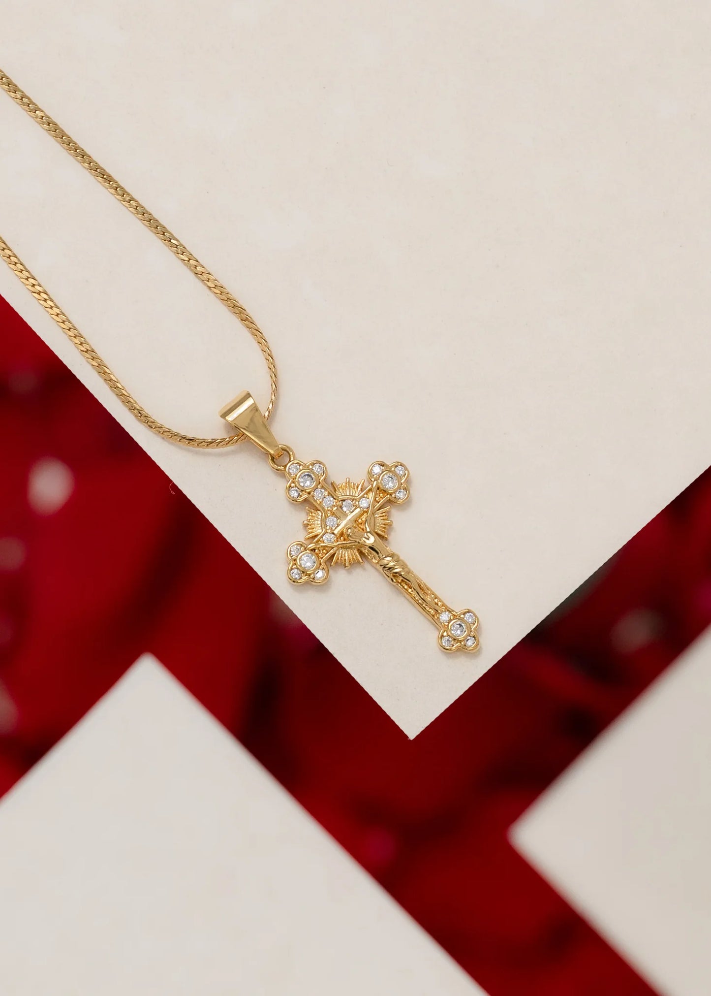 Cadena Serpiente Plana 1 mm 65 Cm + Dije El Crucificado