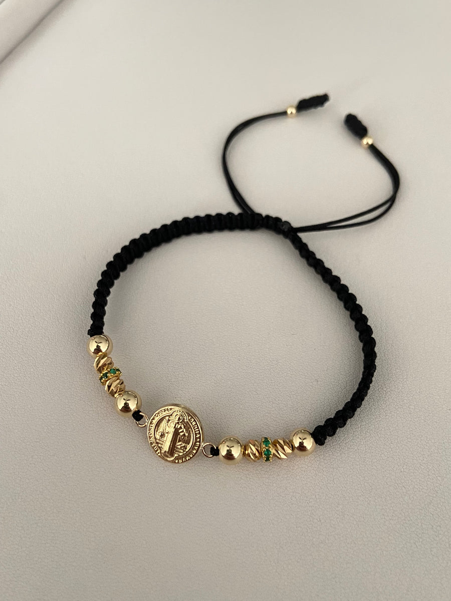 Color oro 18K