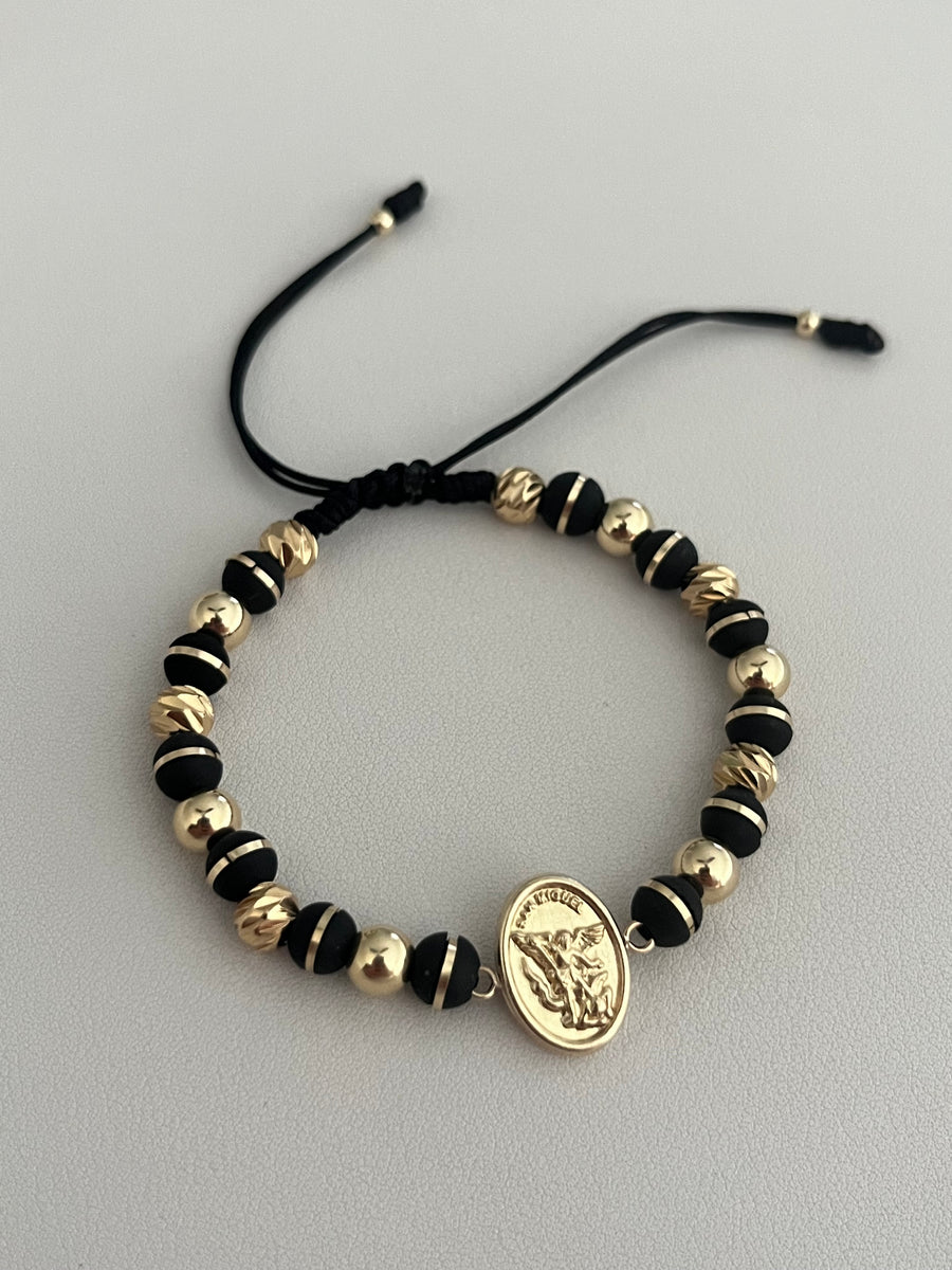Color oro 18K