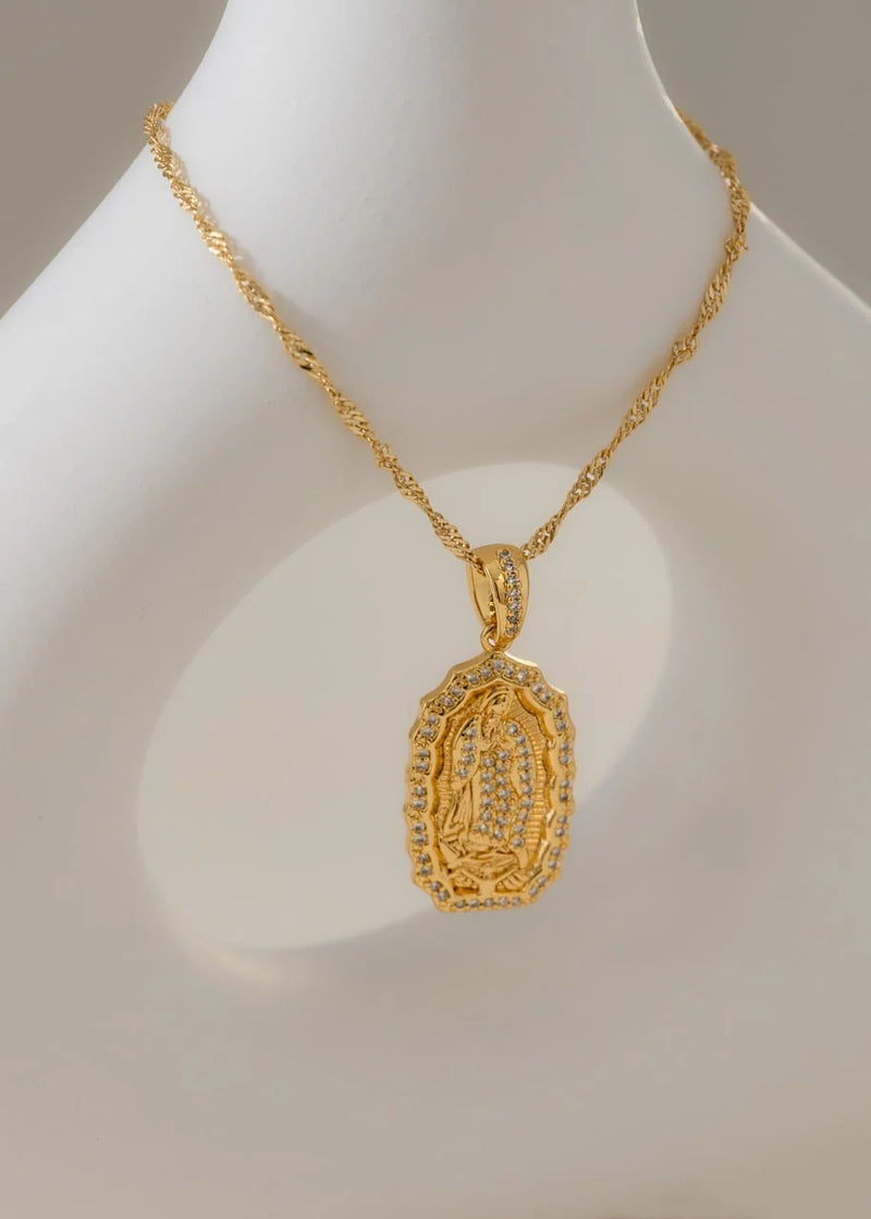 Cadena Singapur 1.5mm (45cms) + Dije Medalla de Guadalupe