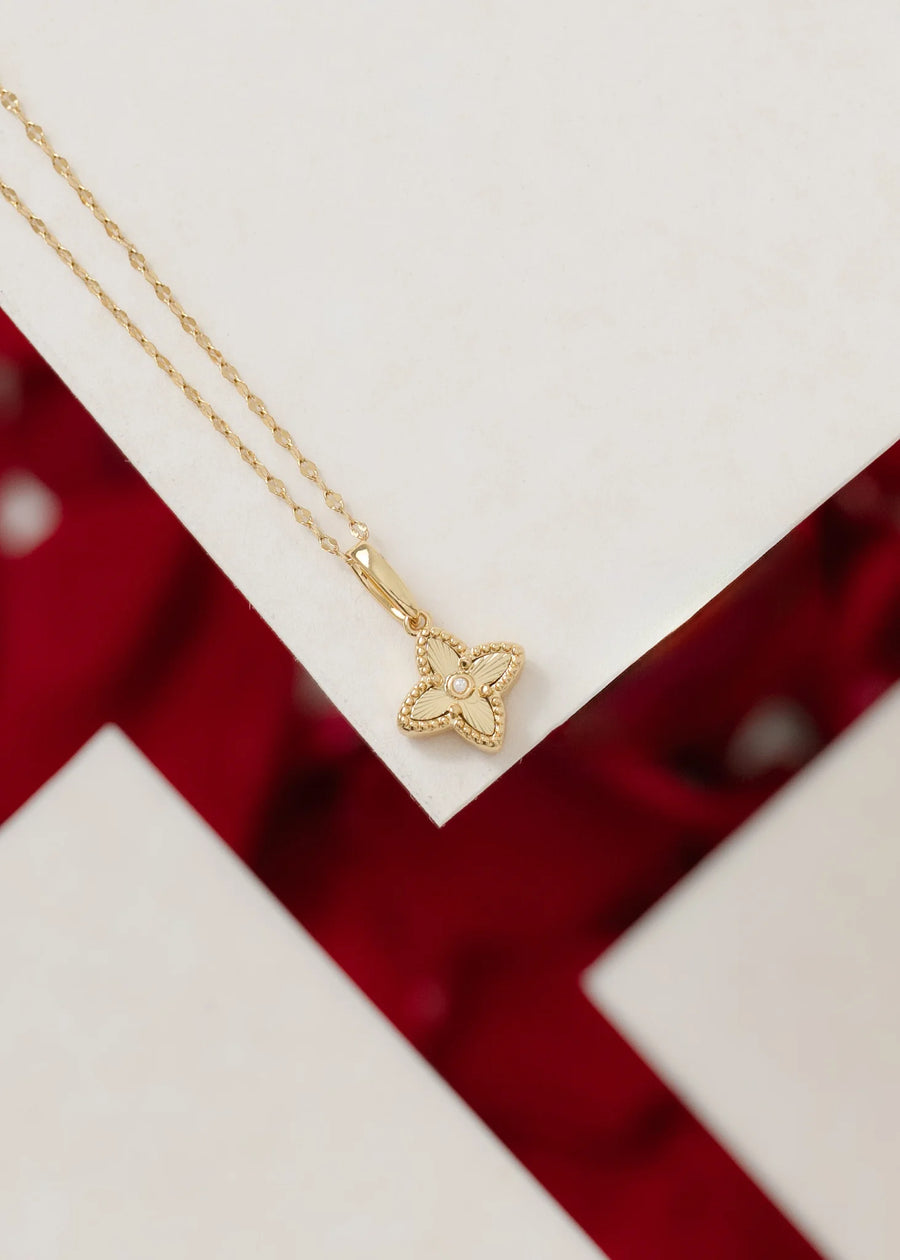 Color oro 18K