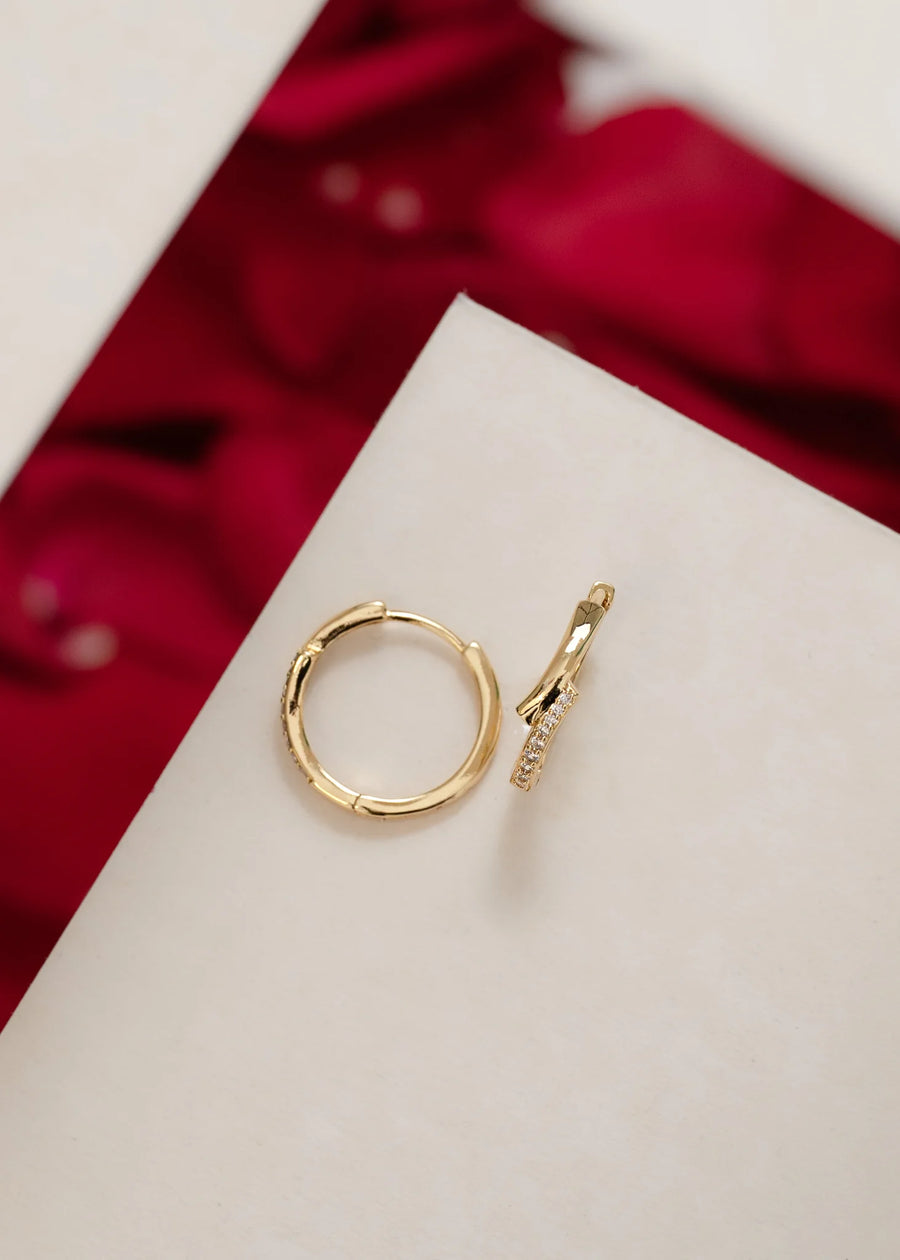 Color oro 18K