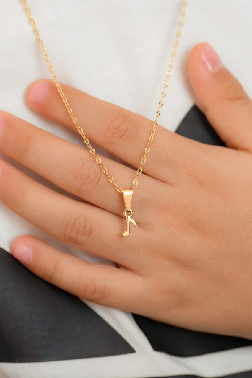 Color oro 18K