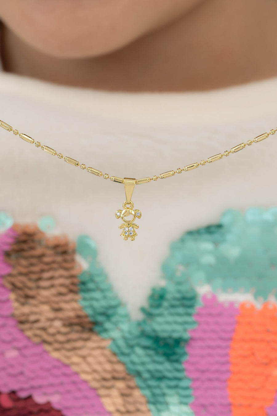 Color oro 18K
