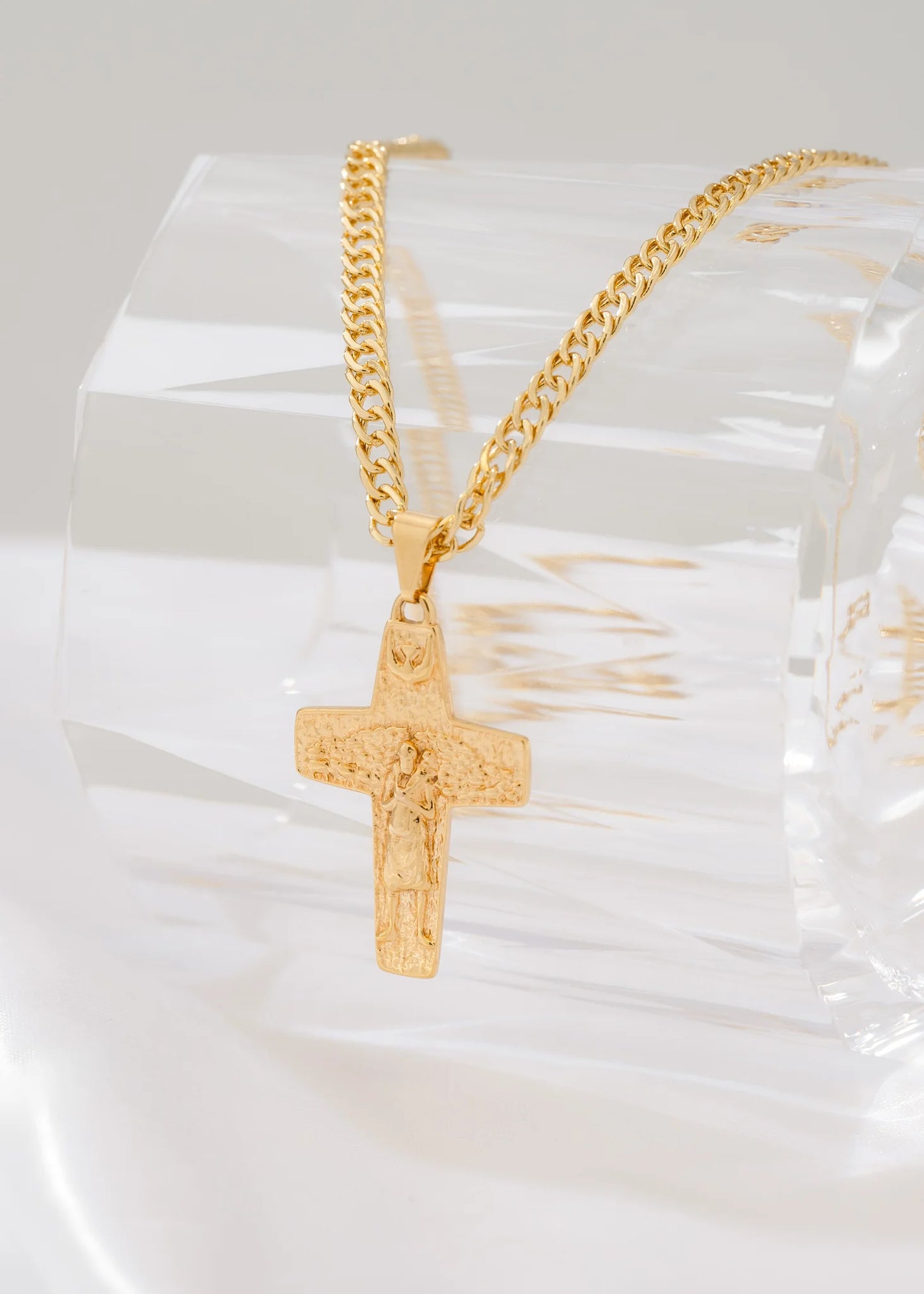 Cadena Escalera y Plana 65 Cms + Dije Cruz Circonia 4 Cms