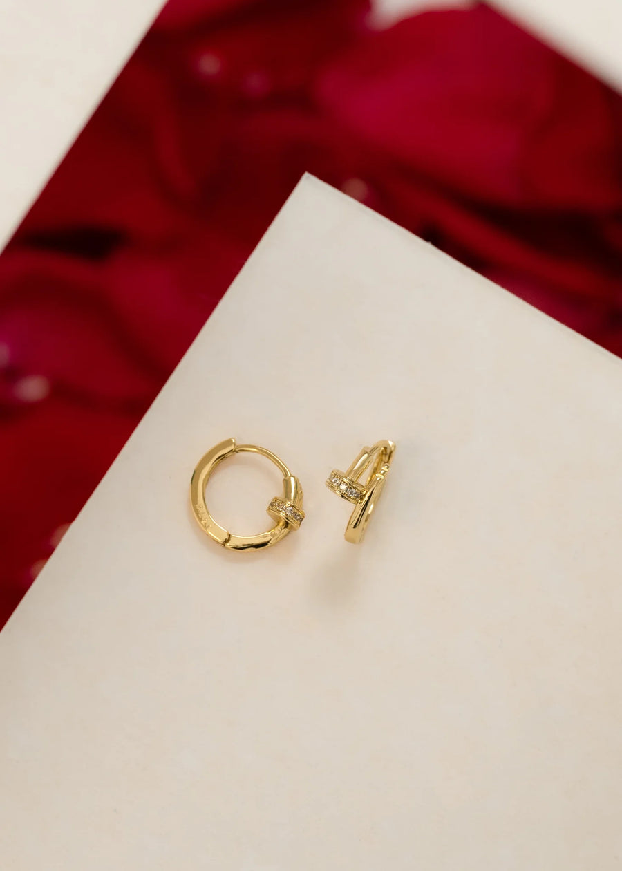 Color oro 18K