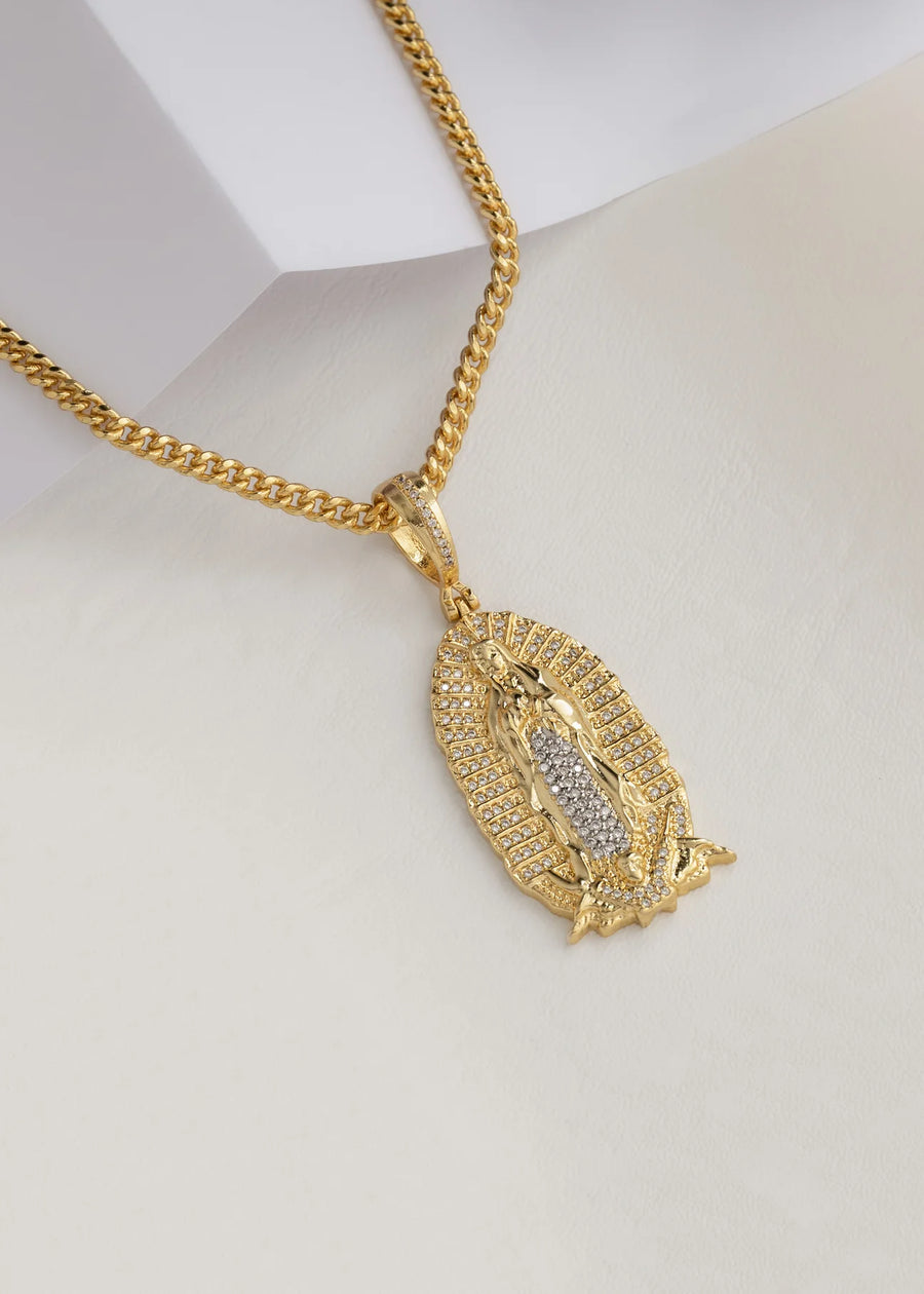 Color oro 18K