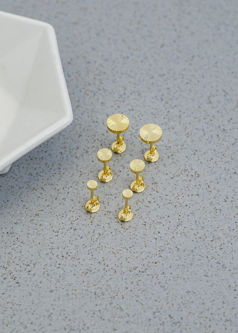 Color oro 18K