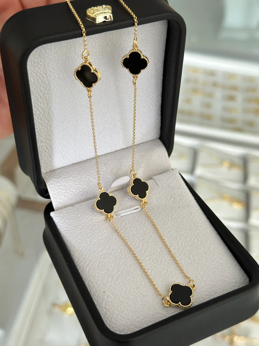Color oro 18K