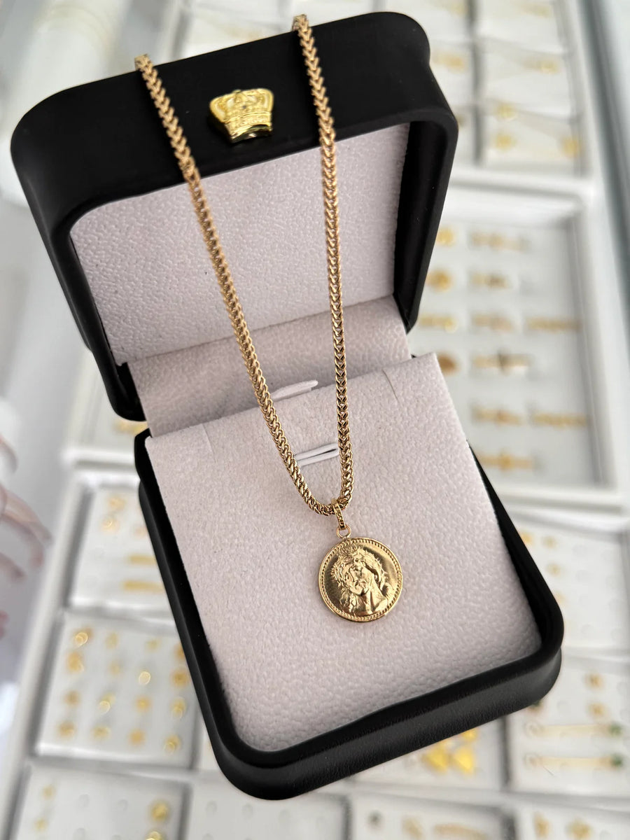 Color oro 18K