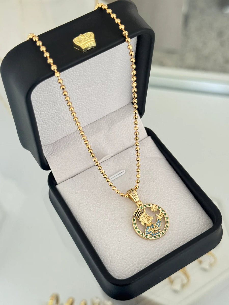 Color oro 18K