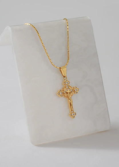 Cadena Cordón Cuadrado 1 mm 65 Cm + Dije El Crucificado