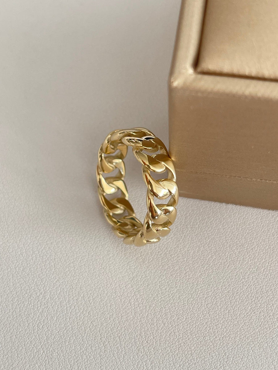 Color oro 18K