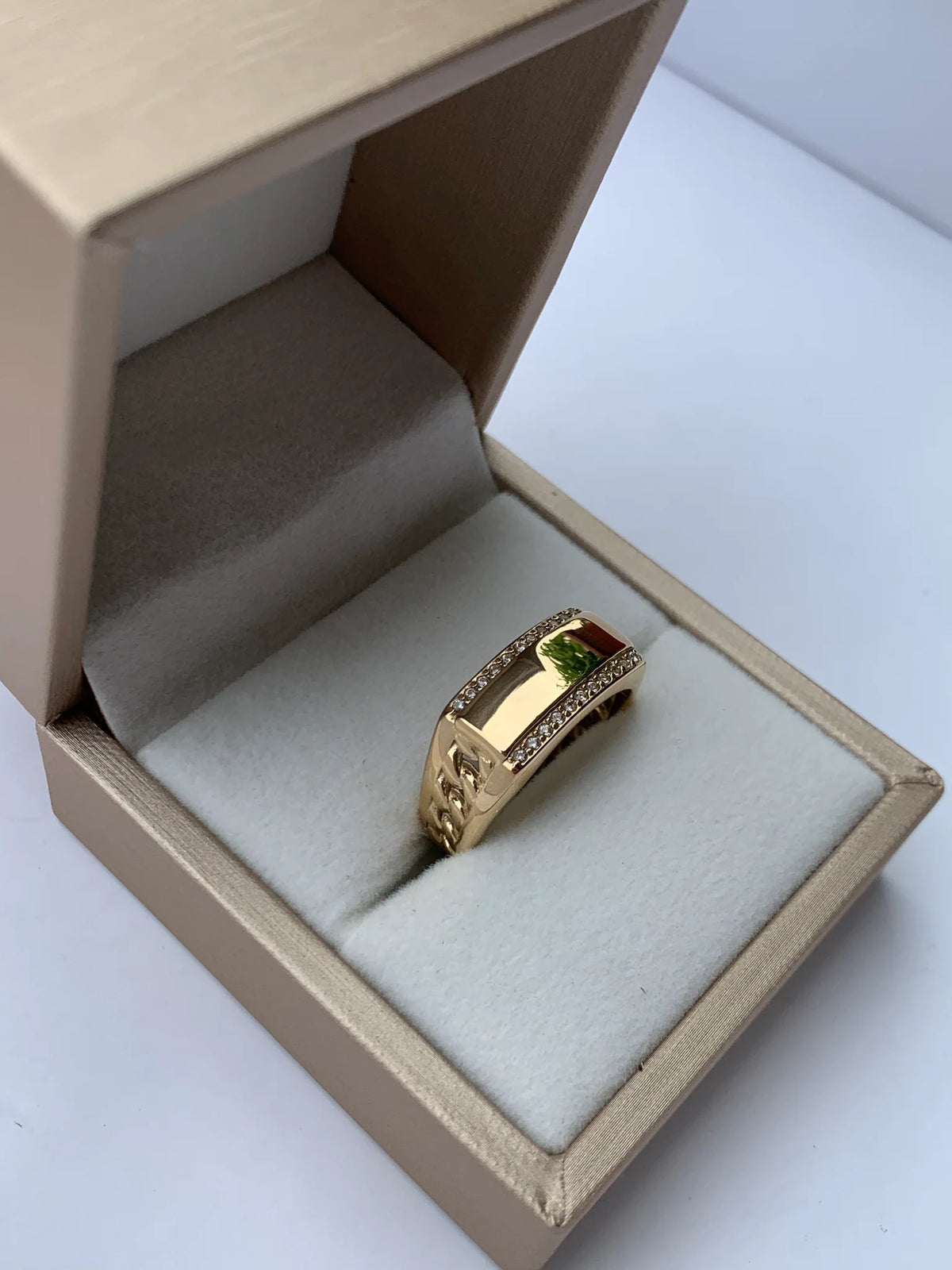 Anillo Cubano Placa alta gama