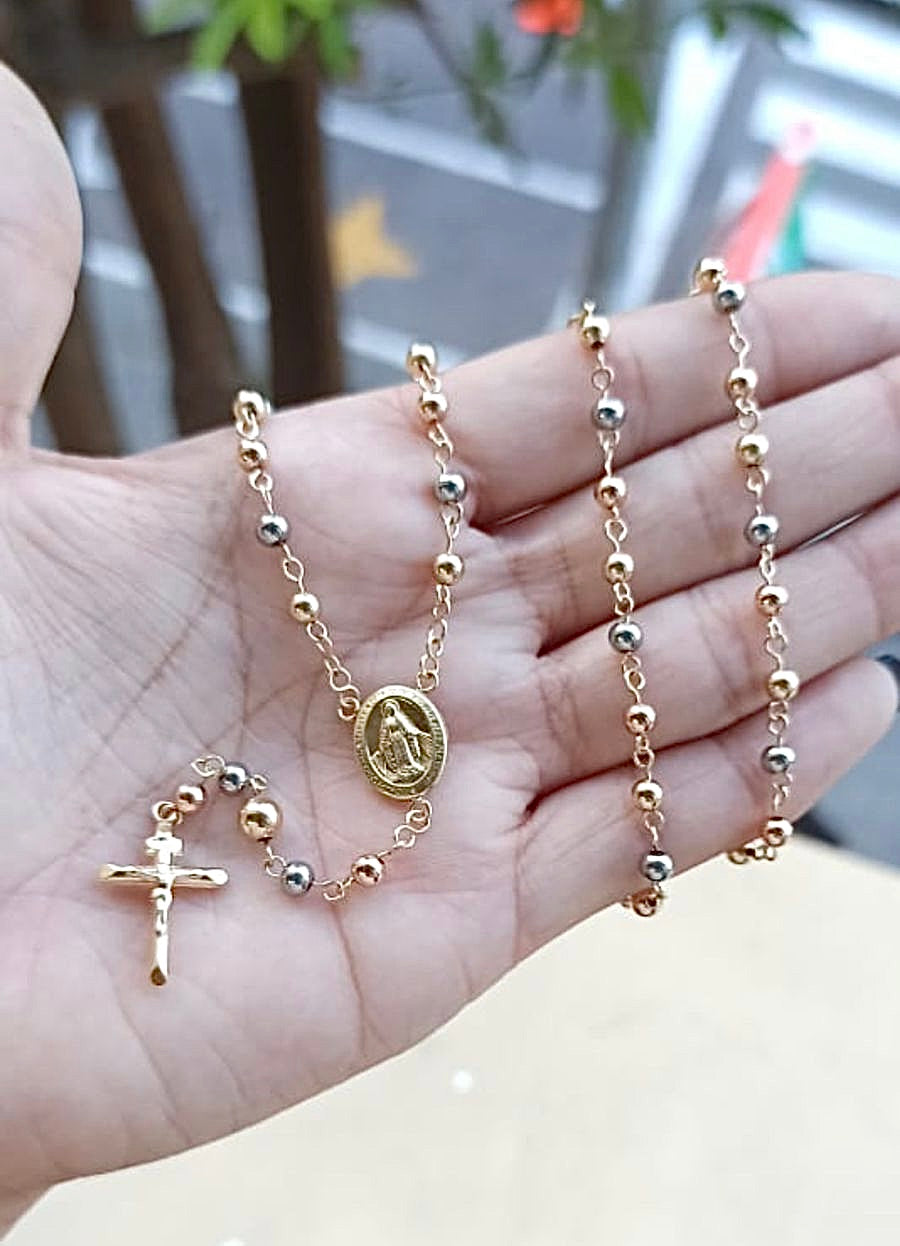 Color oro 18K