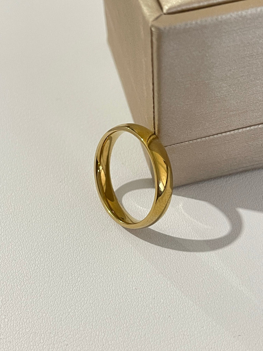Color oro 18K